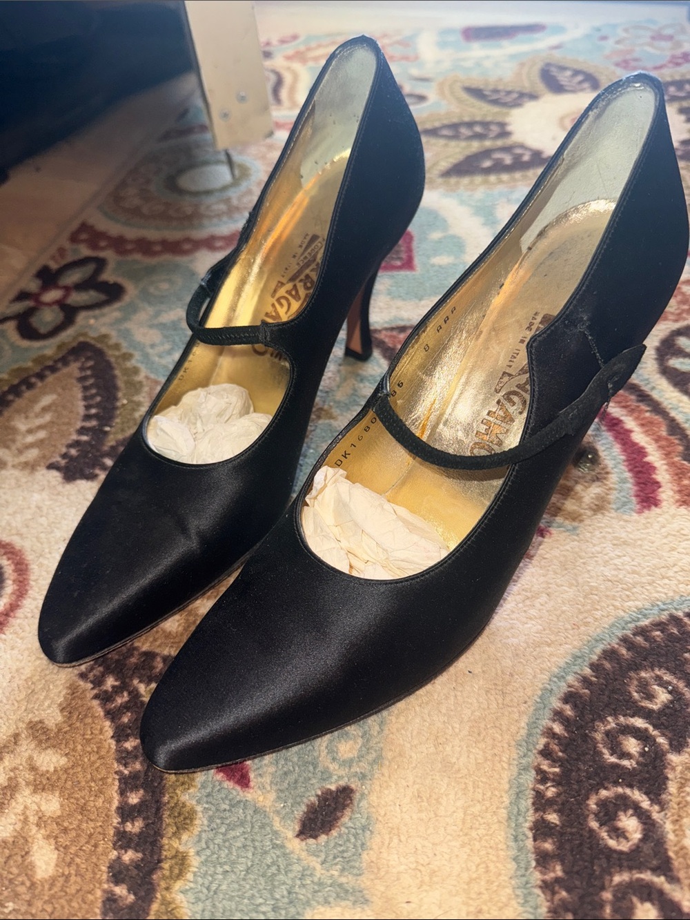 Ferragamo Heels - Picture 1 of 5